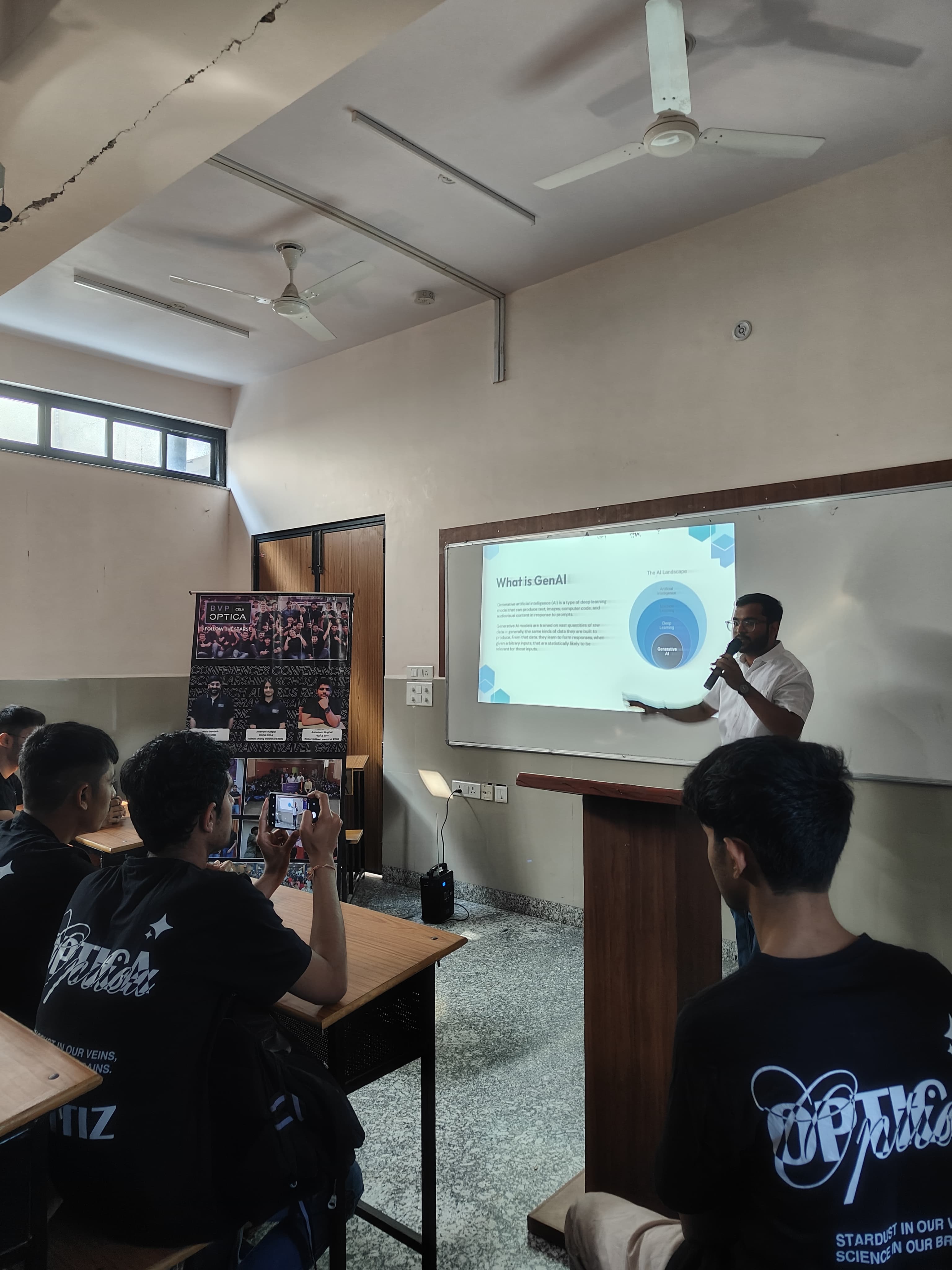 From Data to Decisions — AI Agents in Action (Gen AI Seminar)